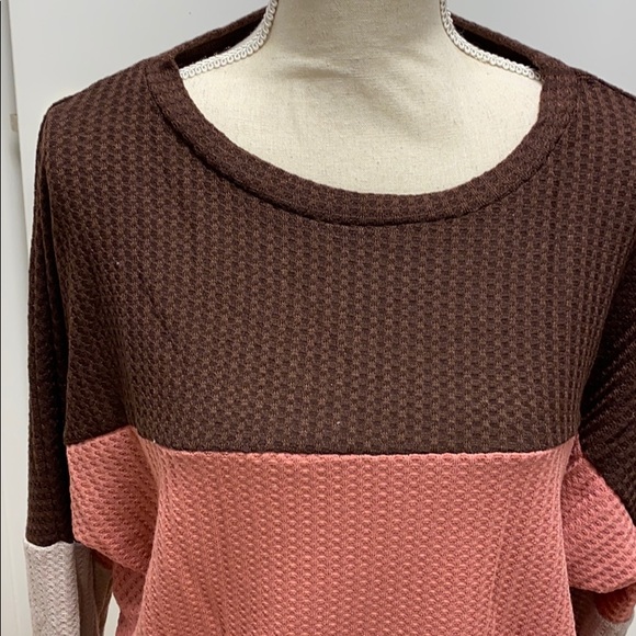 Two Tone Pink Waffle Top Most Comfortable Top Ever - Picture 2 of 6